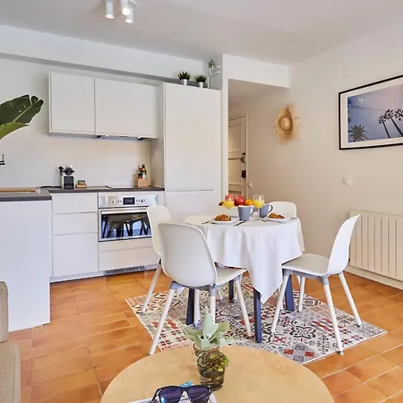 Apartment Beachfront Castelldefels